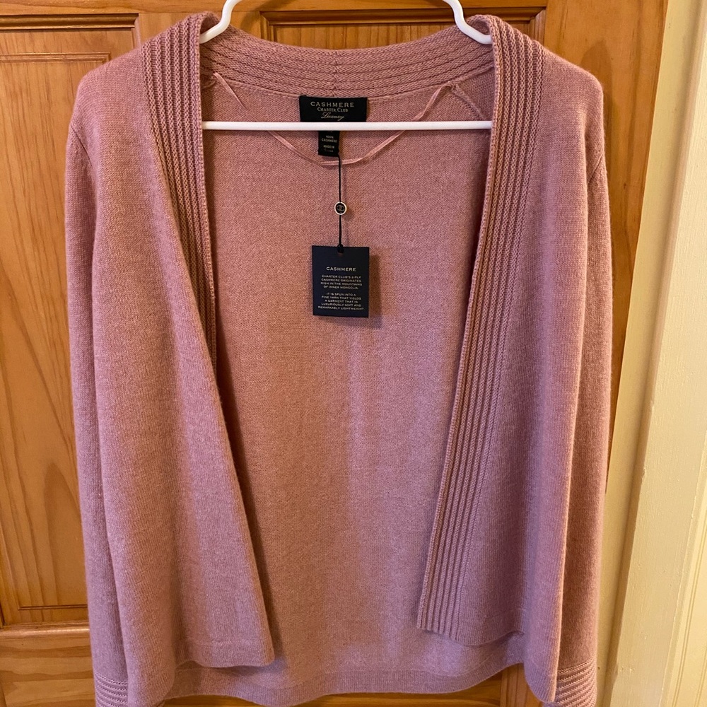 100% cashmere sweater NWT